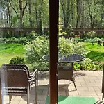Holiday home Dom Nad Jeziorem Mazury Pomost Segment 2 *